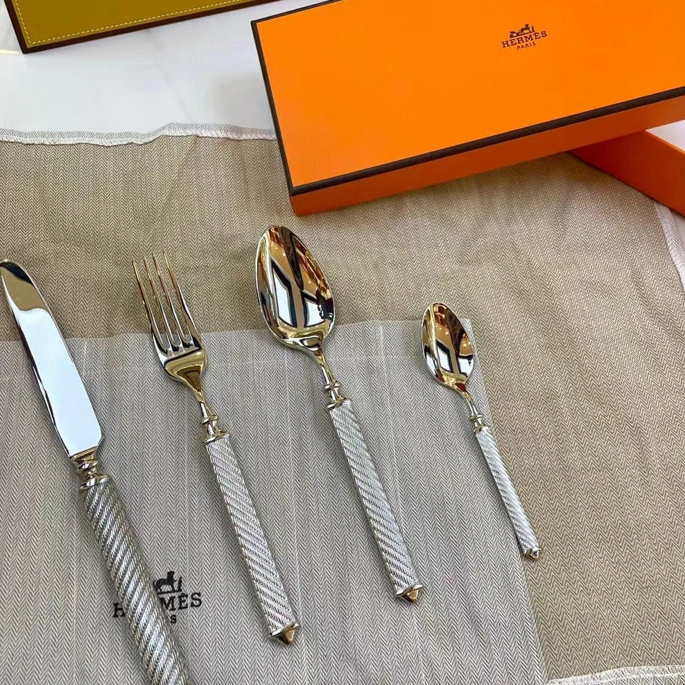 SET 3.0 CUTLERY HERMES CUSTOM 0810